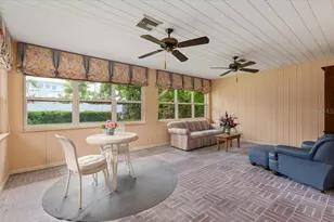 1541 Flower Dr, Sarasota, FL 34239 - Photo 46