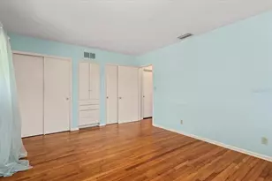 1541 Flower Dr, Sarasota, FL 34239 - Photo 30