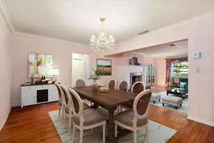 1541 Flower Dr, Sarasota, FL 34239 - Photo 18