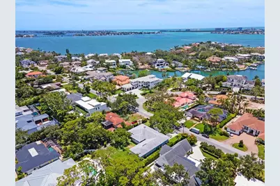 1541 Flower Drive, Sarasota, FL 34239 - Photo 56