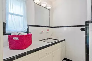 1541 Flower Dr, Sarasota, FL 34239 - Photo 26