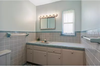 1541 Flower Drive, Sarasota, FL 34239 - Photo 32