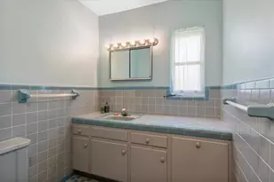 1541 Flower Dr, Sarasota, FL 34239 - Photo 32