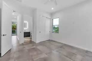 2124 Clematis Pl, Sarasota, FL 34239 - Photo 32