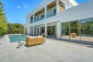 2124 Clematis Pl, Sarasota, FL 34239 - Photo 52