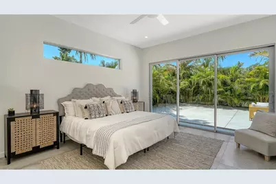 2124 Clematis Place, Sarasota, FL 34239 - Photo 22