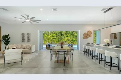 2124 Clematis Place, Sarasota, FL 34239 - Photo 8