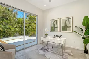 2124 Clematis Pl, Sarasota, FL 34239 - Photo 16