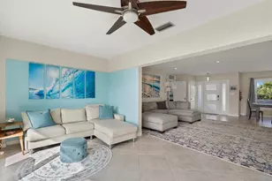 538 Magellan Dr, Sarasota, FL 34243 - Photo 34