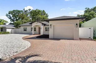 1881 Orchid St, Sarasota, FL 34239 - Photo 2