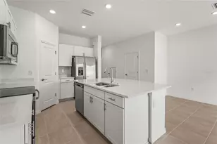 8705 Winter Breeze Wy, Sarasota, FL 34241 - Photo 14