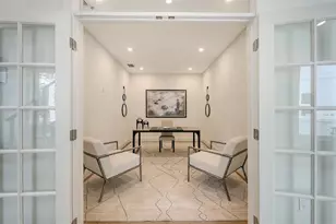 2590 Floyd St, Sarasota, FL 34239 - Photo 22