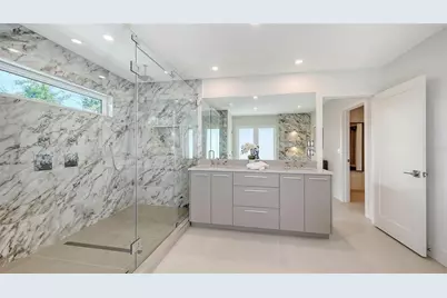 2590 Floyd Street, Sarasota, FL 34239 - Photo 50