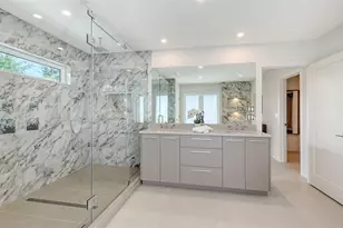 2590 Floyd St, Sarasota, FL 34239 - Photo 50