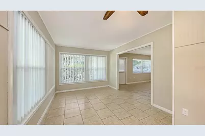 2462 Hyde Park Street, Sarasota, FL 34239 - Photo 6