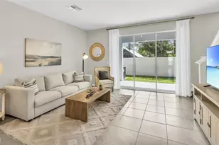 4112 Gold Dust Ln, Sarasota, FL 34243 - Photo 10