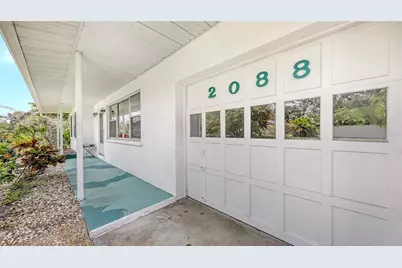 2088 Grove Street, Sarasota, FL 34239 - Photo 4