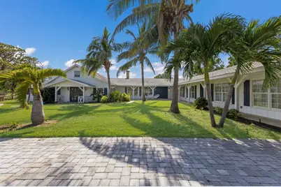 1408 99th Street NW, Bradenton, FL 34209 - Photo 2