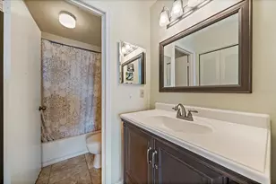 4029 Crockers Lake Blvd, Sarasota, FL 34238 - Photo 20