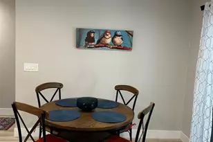 306 19th St E, Bradenton, FL 34208 - Photo 8