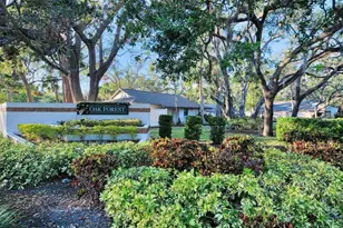 4689 Oak Forest Dr E, Sarasota, FL 34231 - Photo 22