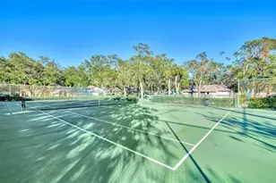 4689 Oak Forest Dr E, Sarasota, FL 34231 - Photo 24