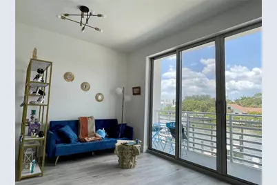 1709 N Tamiami Trail #213, Sarasota, FL 34234 - Photo 10