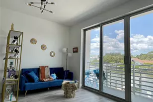 1709 N Tamiami Trl, Sarasota, FL 34234 - Photo 10