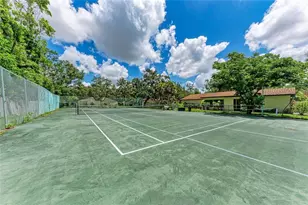 2237 Circlewood Dr, Sarasota, FL 34231 - Photo 28