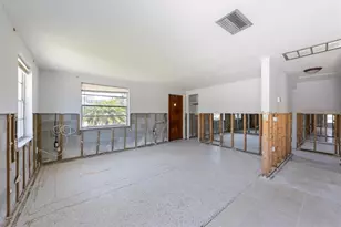 411 Alamanda Rd, Anna Maria, FL 34216 - Photo 28