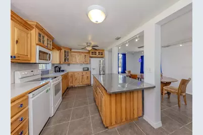 305 Chauncey Avenue, Bradenton, FL 34208 - Photo 10