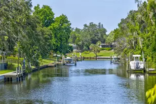 3636 Mineola, Sarasota, FL 34239 - Photo 2