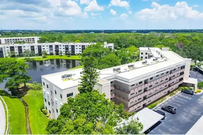 6188 80th Street N #102, Saint Petersburg, FL 33709 - Photo 1