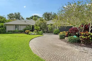 4761 Pine Harrier Dr, Sarasota, FL 34231 - Photo 2