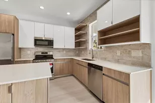 102 Arrow Ln, Rotonda West, FL 33947 - Photo 14