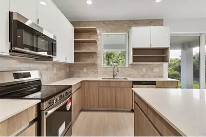 102 Arrow Lane, Rotonda West, FL 33947 - Photo 12