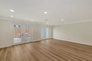 1203 Lyric Ln, Sarasota, FL 34242 - Photo 4