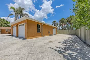 1203 Lyric Ln, Sarasota, FL 34242 - Photo 30