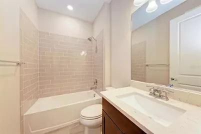 7781 Grande Shores Drive, Sarasota, FL 34240 - Photo 32