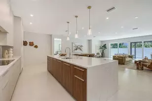2596 Floyd St, Sarasota, FL 34239 - Photo 40