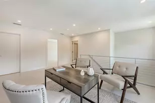 2596 Floyd St, Sarasota, FL 34239 - Photo 62