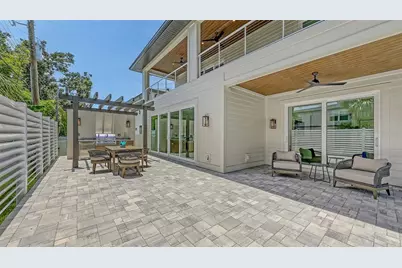 2596 Floyd Street, Sarasota, FL 34239 - Photo 16