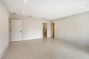 2596 Floyd St, Sarasota, FL 34239 - Photo 80