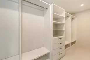 2596 Floyd St, Sarasota, FL 34239 - Photo 68