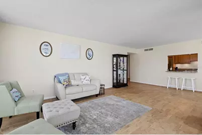 2425 Gulf Of Mexico Drive #10F, Longboat Key, FL 34228 - Photo 26