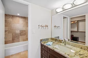 2425 Gulf of Mexico Dr, Longboat Key, FL 34228 - Photo 22