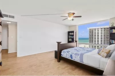 2425 Gulf Of Mexico Drive #10F, Longboat Key, FL 34228 - Photo 20