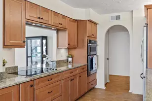 2425 Gulf of Mexico Dr, Longboat Key, FL 34228 - Photo 6