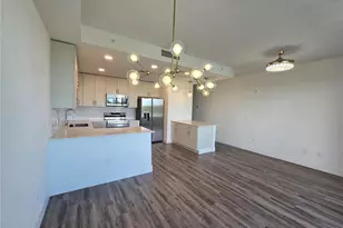 1709 N Tamiami Trl, Sarasota, FL 34234 - Photo 8