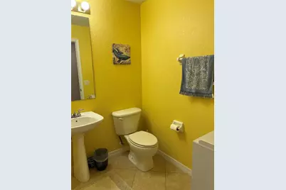 1188 N Tamiami Trail #403, Sarasota, FL 34236 - Photo 16